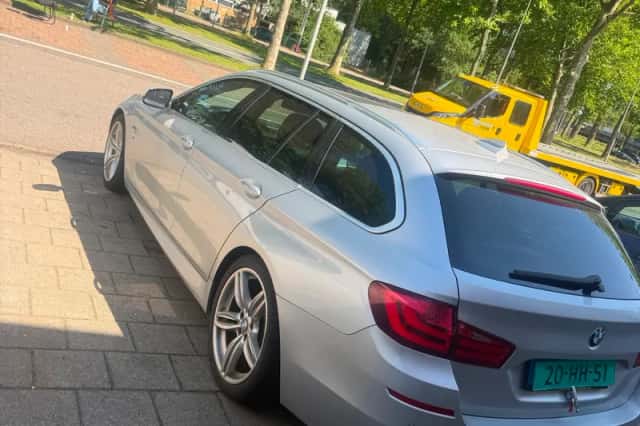 BMW 5-Serie (2011) thumbnail 5