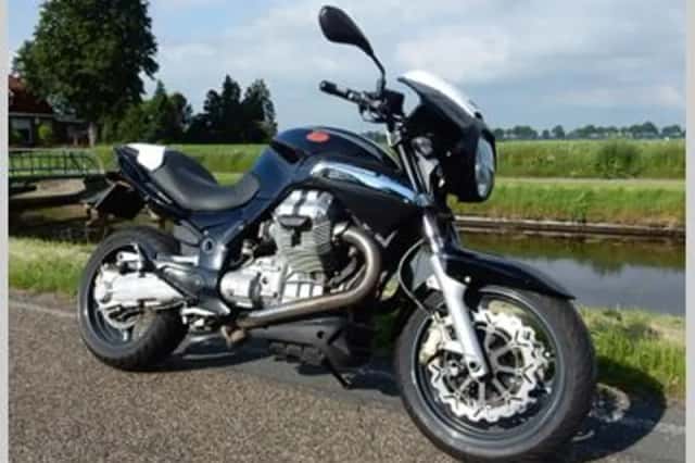 MOTO-GUZZI 1200 (2007) thumbnail 2