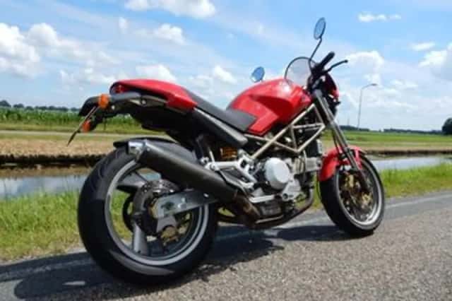 DUCATI M (1997) thumbnail 5