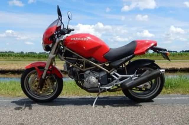 DUCATI M (1997) thumbnail 6