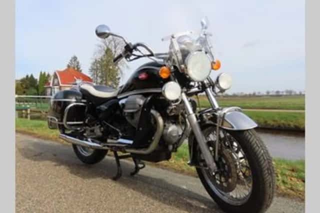 MOTO GUZZI CALIFORNIA (2006) thumbnail 2