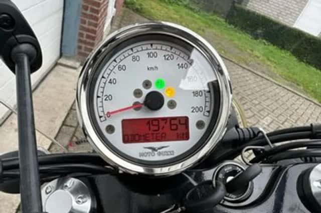 Moto Guzzi V9 (2016) thumbnail 4