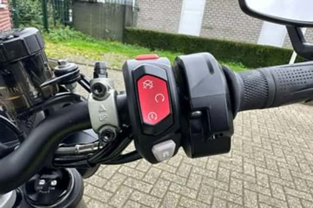 Triumph STREET (2020) thumbnail 4