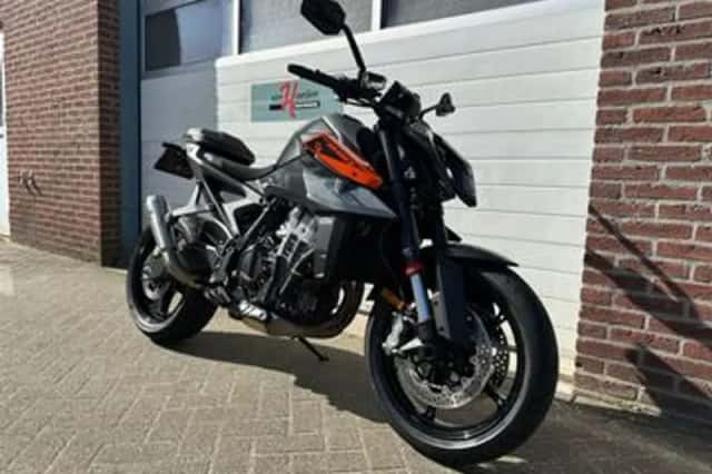 KTM KTM (2025) thumbnail 2
