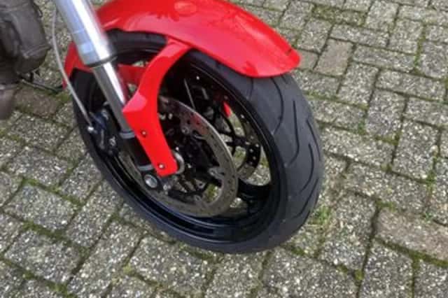 DUCATI MONSTER (2007) thumbnail 2