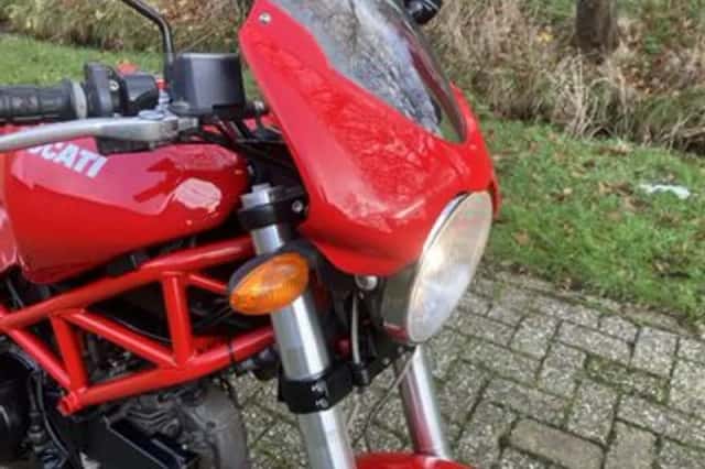 DUCATI MONSTER (2007) thumbnail 3