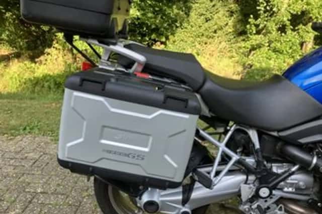 BMW R (2011) thumbnail 6