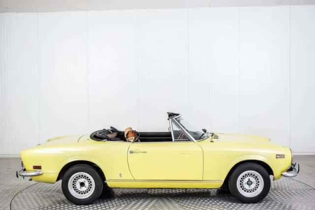 Fiat 124 Spider (1973) thumbnail 4