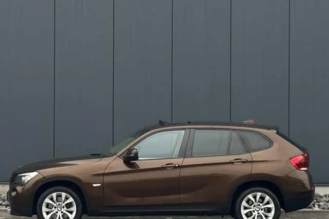 BMW X1 (2010) thumbnail 3