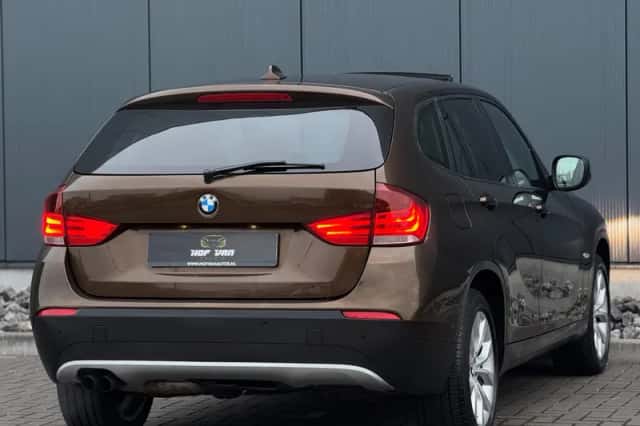 BMW X1 (2010) thumbnail 5