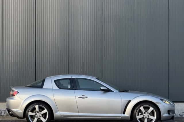 Mazda RX-8 (2007) thumbnail 4