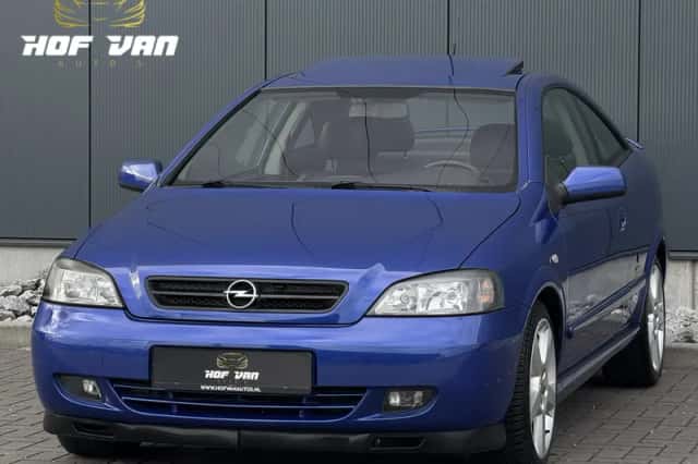 Opel Astra (2001) thumbnail 1