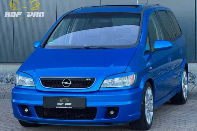 Opel Zafira (2002) thumbnail 1