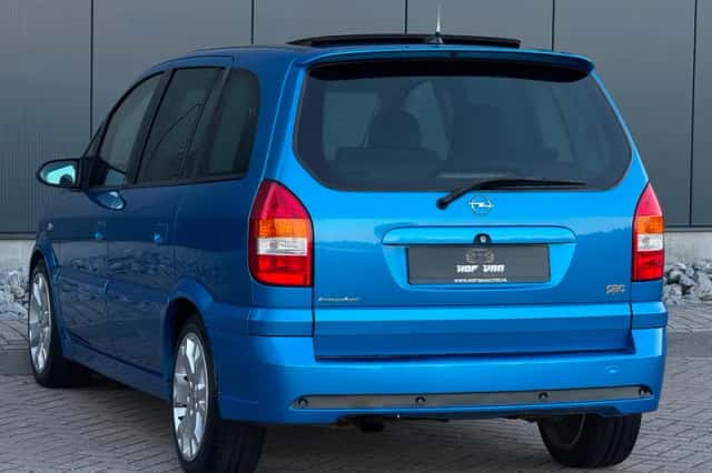 Opel Zafira (2002) thumbnail 6