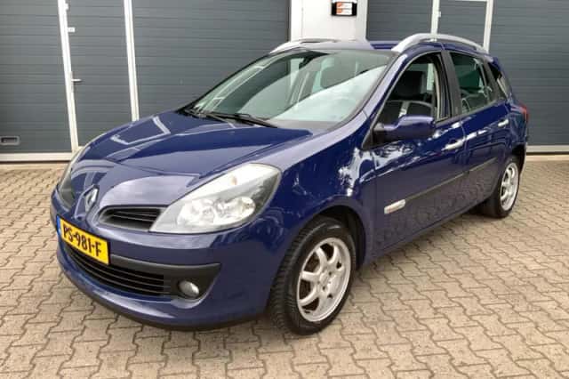 Renault Clio (2009) thumbnail 1