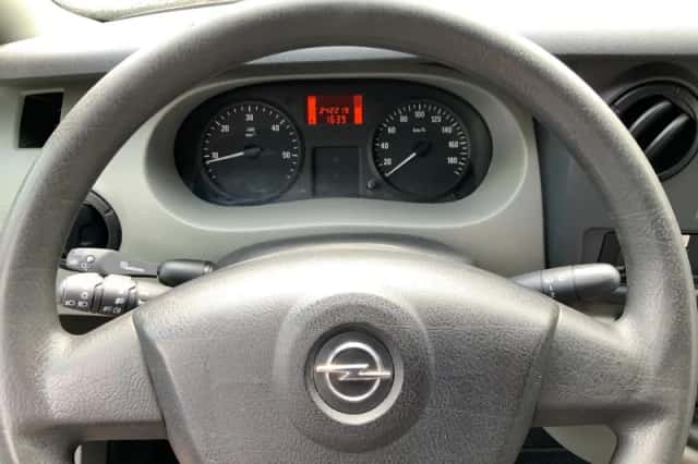 Opel Movano (2007) thumbnail 3