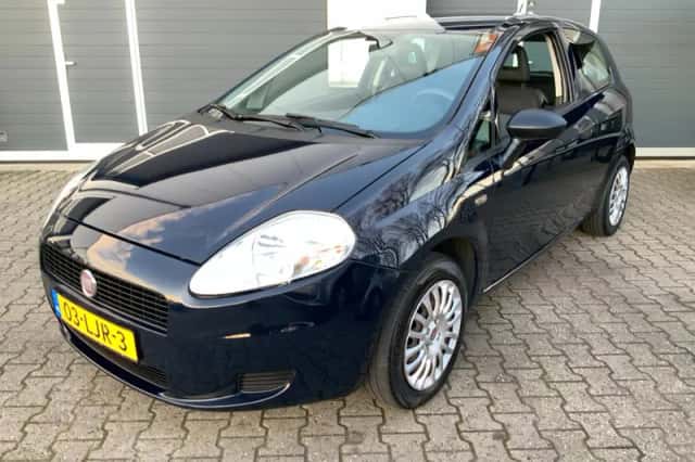 Fiat Grande Punto (2010) thumbnail 1