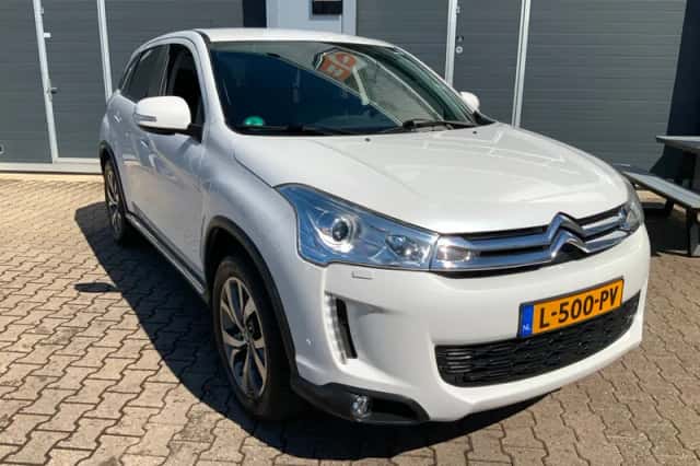 Citroën C4 Aircross (2012) thumbnail 2