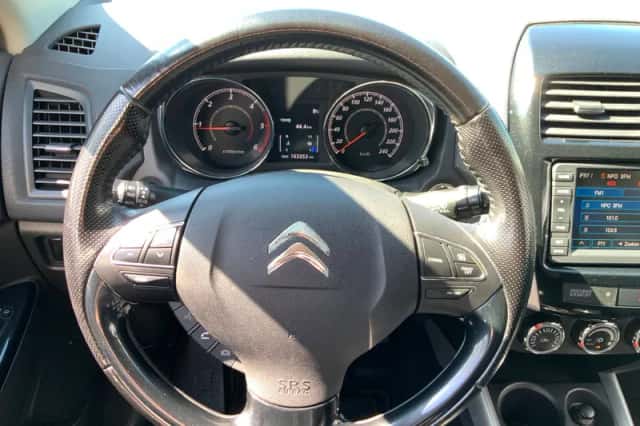 Citroën C4 Aircross (2012) thumbnail 3