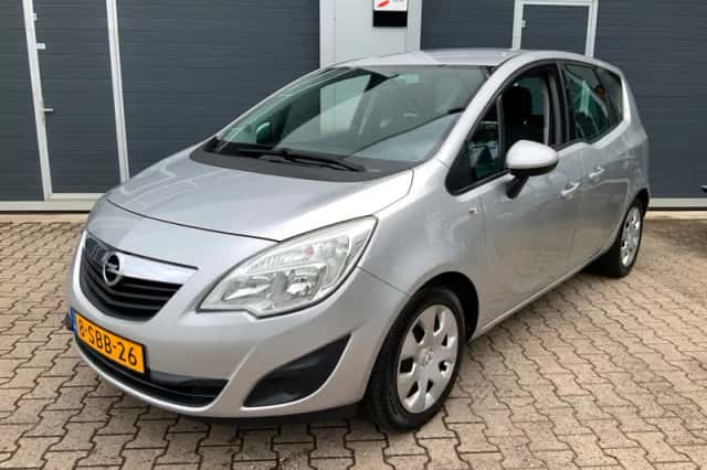 Opel Meriva (2011) thumbnail 1