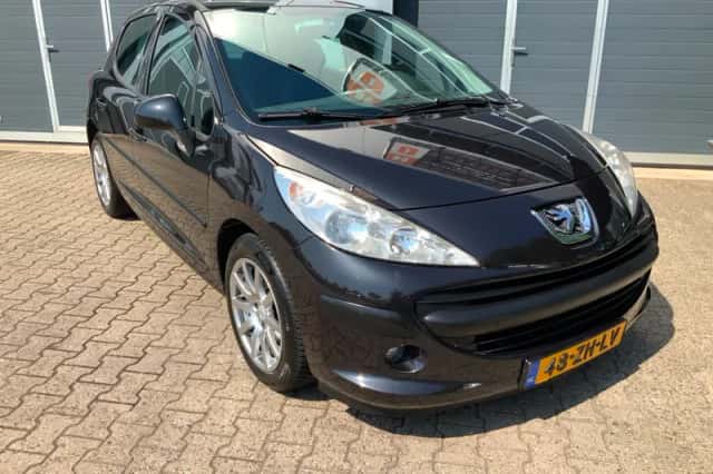 Peugeot 207 (2008) thumbnail 2