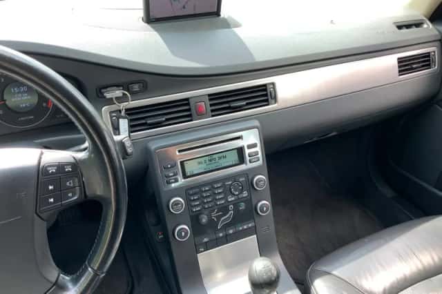 Volvo V70 (2009) thumbnail 4