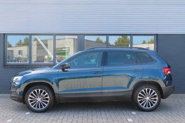 Škoda Karoq (2018) thumbnail 4