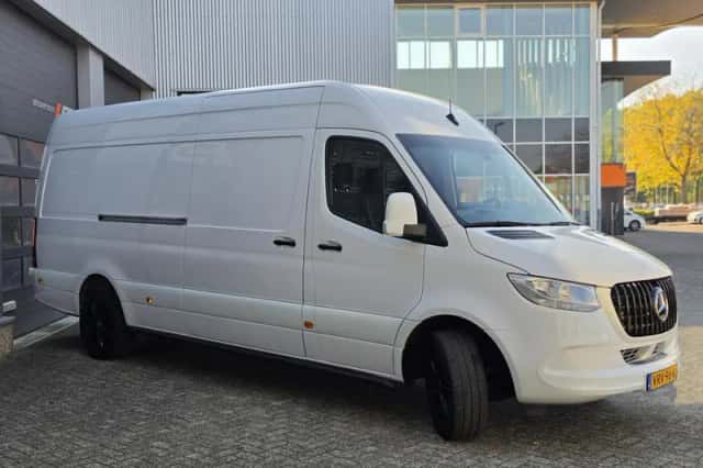 Mercedes-Benz Sprinter (2022) thumbnail 5