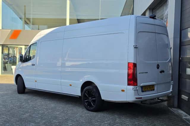Mercedes-Benz Sprinter (2022) thumbnail 6