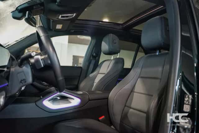 Mercedes-Benz GLE (2024) thumbnail 4