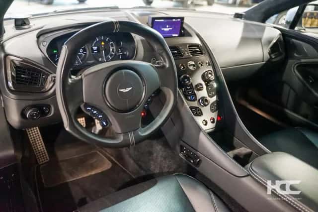 Aston Martin Vanquish (2013) thumbnail 4