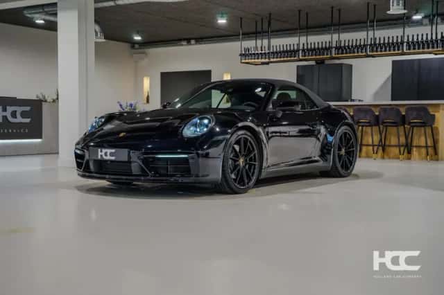 Porsche 911 (2019) thumbnail 5