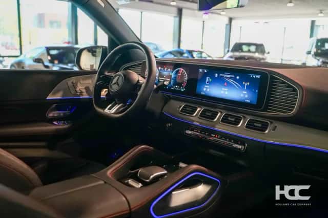 Mercedes-Benz GLE (2024) thumbnail 6