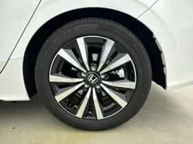 Honda Civic thumbnail 8