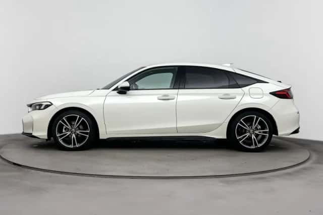 Honda Civic (2026) thumbnail 3