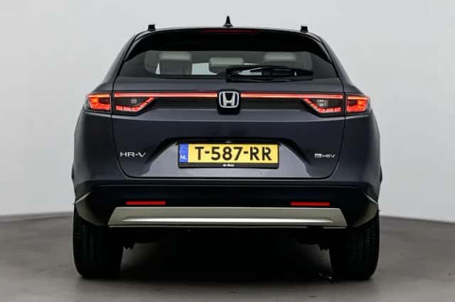 Honda HR-V (2023) thumbnail 6