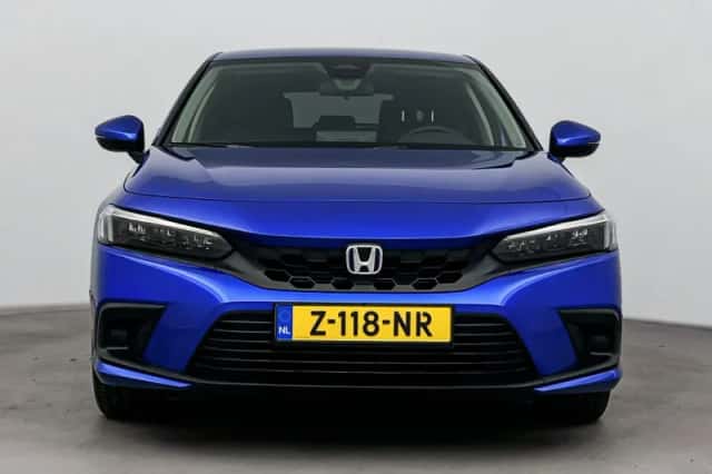 Honda Civic (2024) thumbnail 5