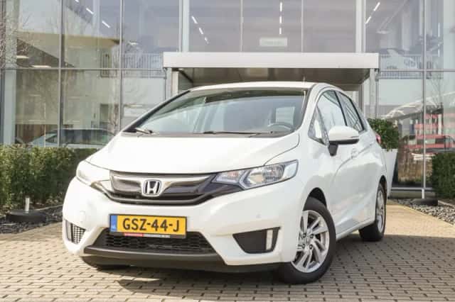 Honda Jazz (2017) thumbnail 2