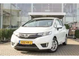 Honda Jazz (2017) thumbnail 2