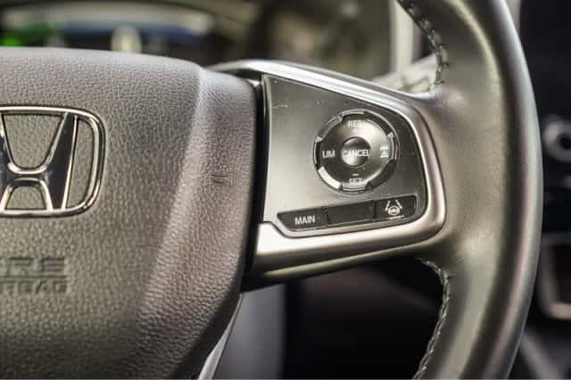 Honda CR-V (2023) thumbnail 16