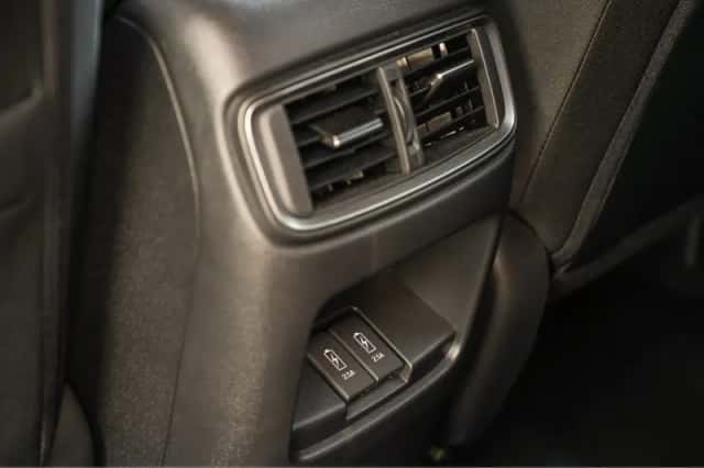Honda CR-V (2023) thumbnail 47