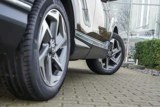 Honda CR-V (2019) thumbnail 12