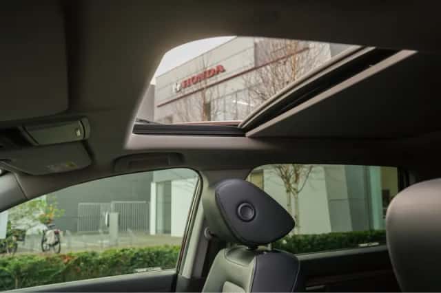 Honda CR-V (2019) thumbnail 27