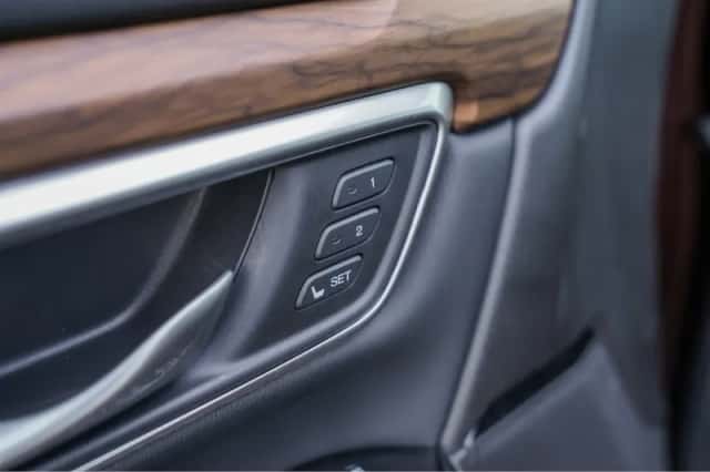 Honda CR-V (2019) thumbnail 29