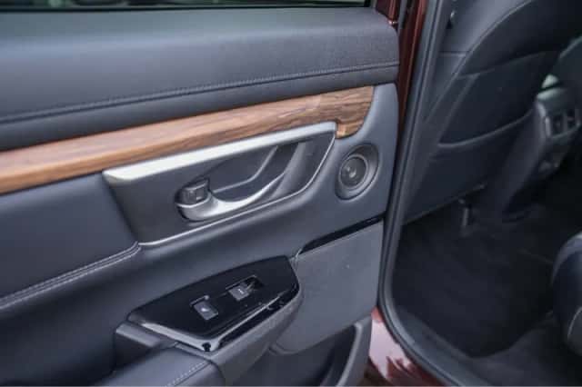 Honda CR-V (2019) thumbnail 32