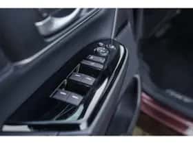 Honda CR-V (2019) thumbnail 49