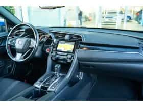 Honda Civic (2022) thumbnail 31