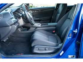 Honda Civic (2022) thumbnail 8