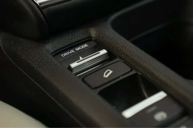 Honda HR-V (2024) thumbnail 18