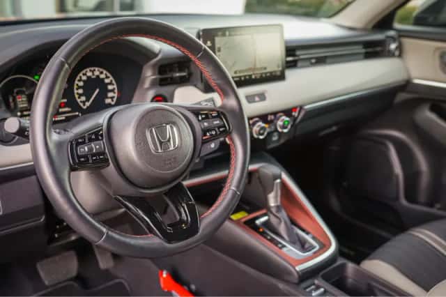 Honda HR-V (2024) thumbnail 5